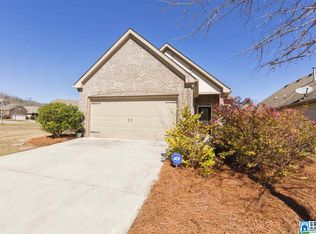 5218 Promenade Dr, Trussville, AL 35173