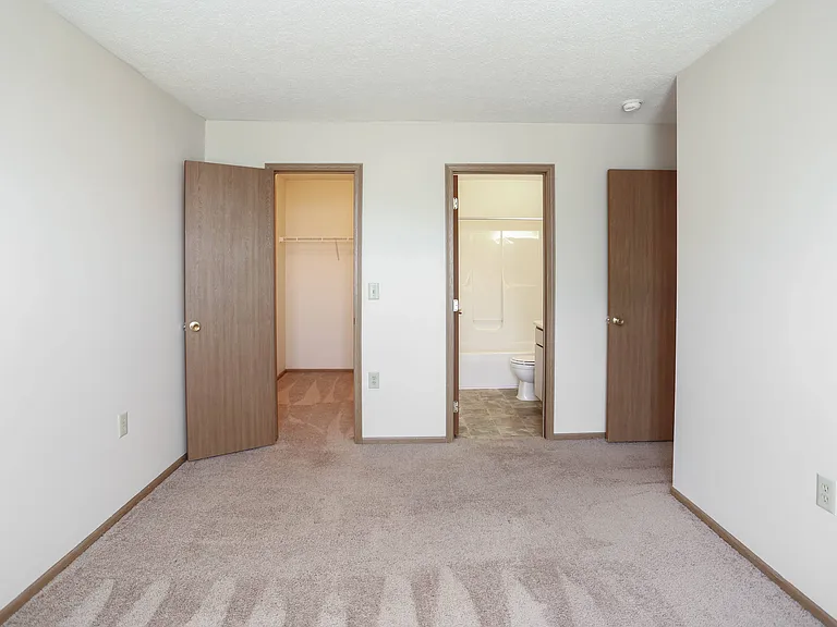Meadow Brook — Photo 10