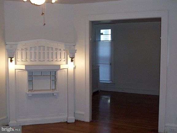 3rd image of 4304 Reno St