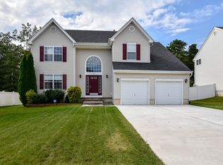 23 Mutineer Ave, Barnegat, NJ 08005