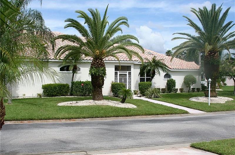 1st image of 26106 Stillwater Cir