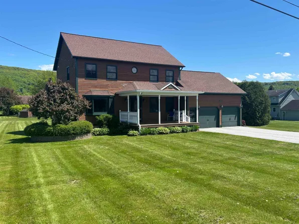 19 Hill Farm Estates, St. Albans Town, VT 05478