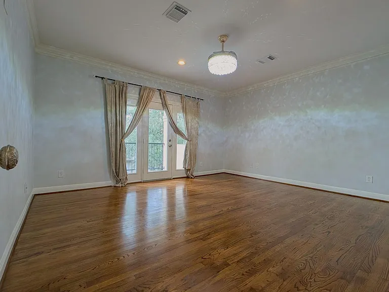 1307 Riverine Ct — Photo 25