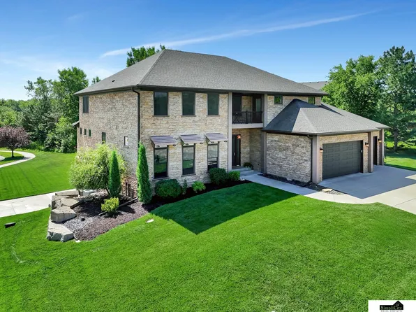 7630 SW 17th St, Lincoln, NE 68523