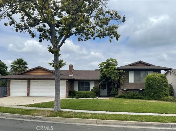 720 S Oakstone Way, Anaheim, CA 92806