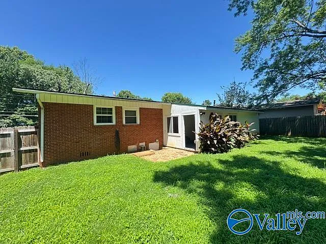412 Ewing St NW — Photo 40