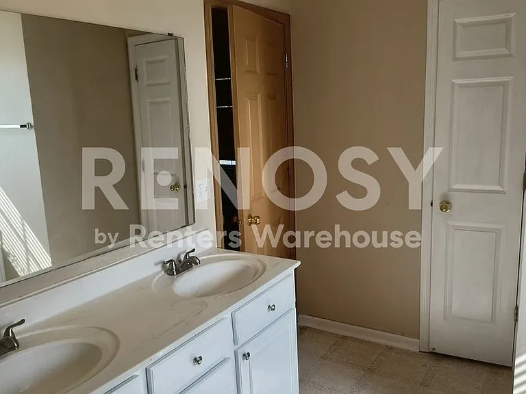 15284 Florist Cir — Photo 27