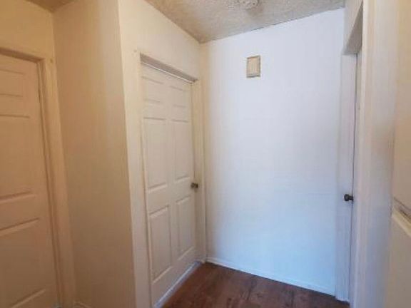 5th image of 5971 West Blvd