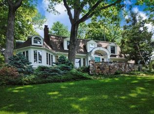 24 Rustic Rd, Upper Saddle River, NJ 07458