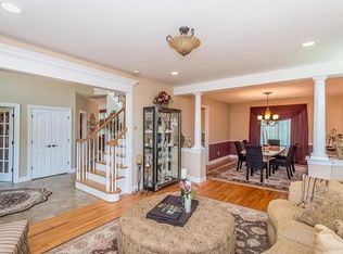 14 Rea Ct, Monroe, NY 10950