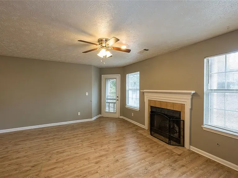 4838 Westridge Dr — Photo 5
