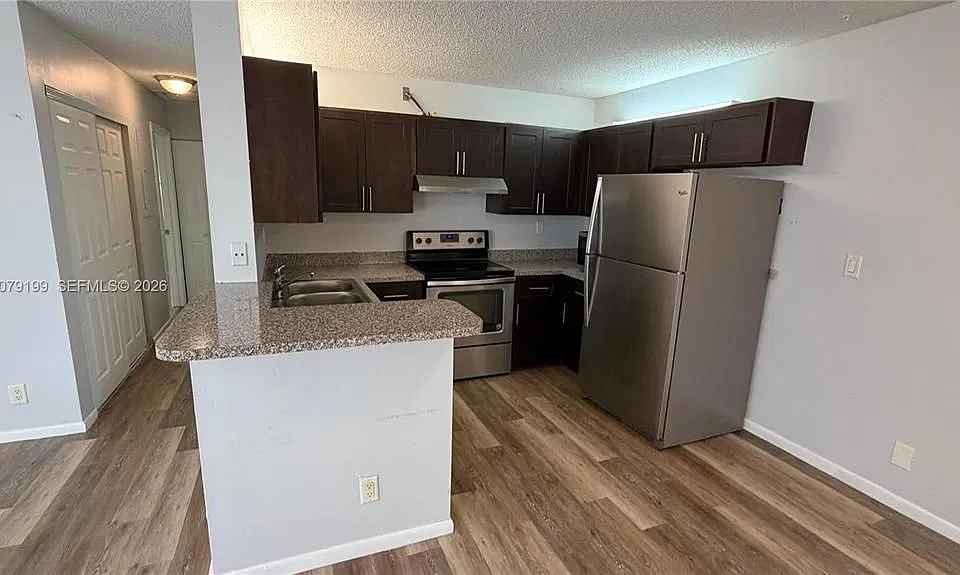 11641 Royal Palm Blvd #1164