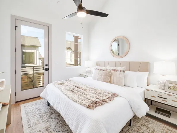 1732 Bunche Rd #B4, Austin, TX 78721