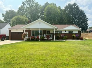 3810 Loma Vista Dr, Youngstown, OH