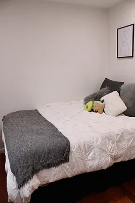 Rented by Owner | media 10