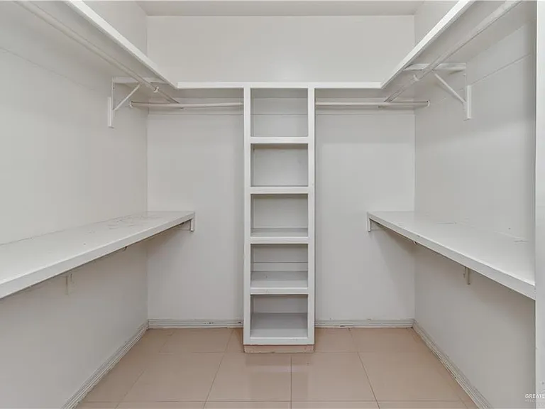 4012 Tyler Ave — Photo 15