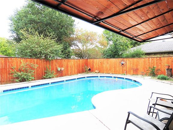 4th image of 6501 Kingswood Dr