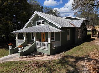 521 N Panther Ave, Yellville, AR 72687