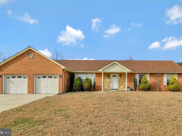 107 Haldane Dr, La Plata, MD 20646