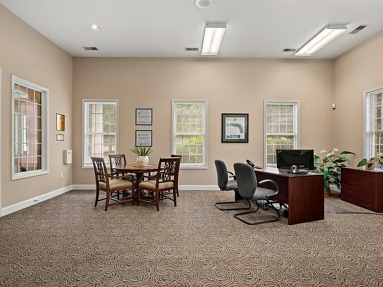90 Berkley Manor Drive_29