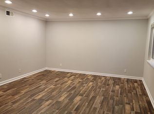35 Los Padres Cir, Novato, CA 94947