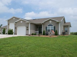28 Highway Ff, Eldon, MO 65026