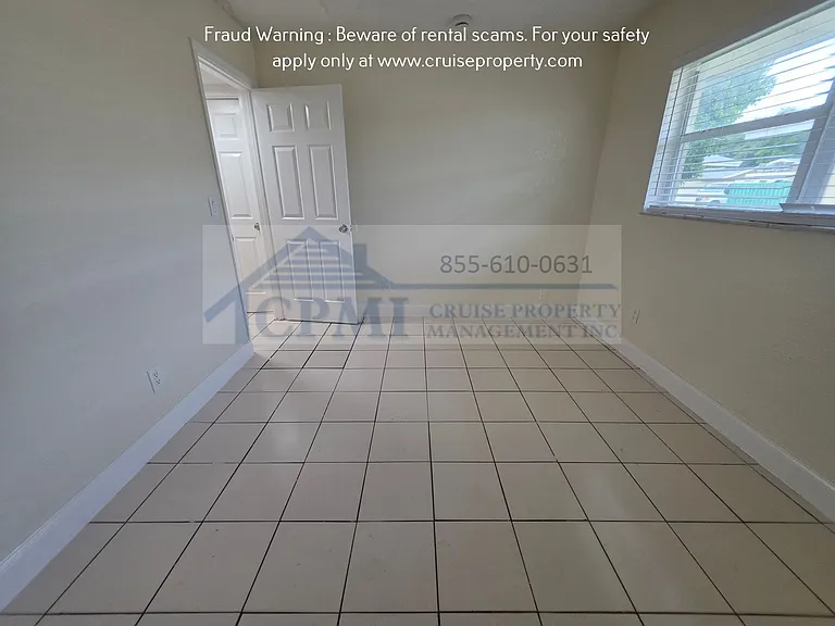 Waterford Villas - 551 Kathy Ct Margate, FL 33068 — Photo 28