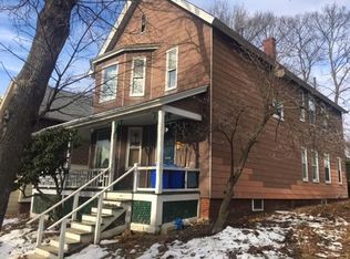 42 Duxbury Rd, Worcester, MA 01605