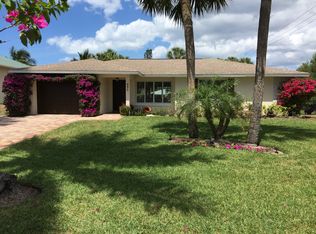 495 Pine Ave, Naples, FL 34108