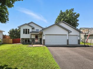 9672 Hale Ave S, Cottage Grove, MN 55016