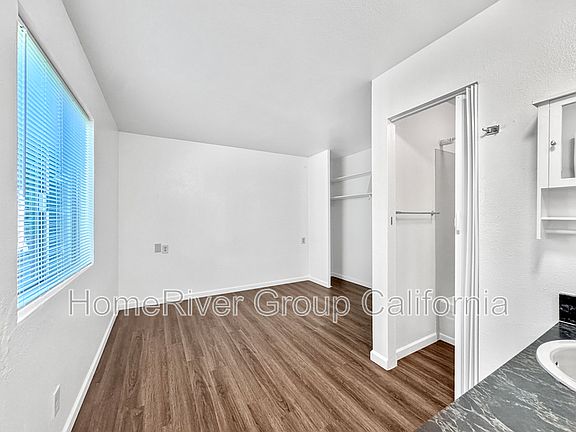 4th image of 1620 F St APT 7