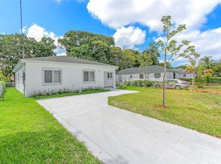 1244 NW 71st St, Miami, FL 33147