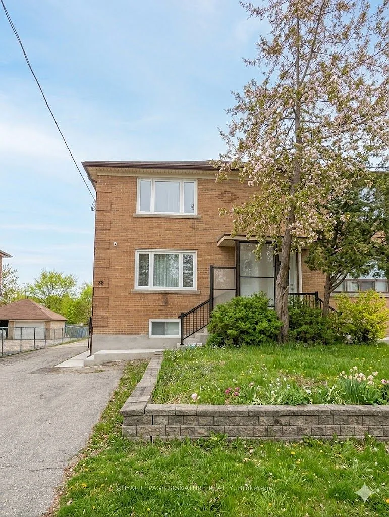 3 bed, $2,500 — Photo 1