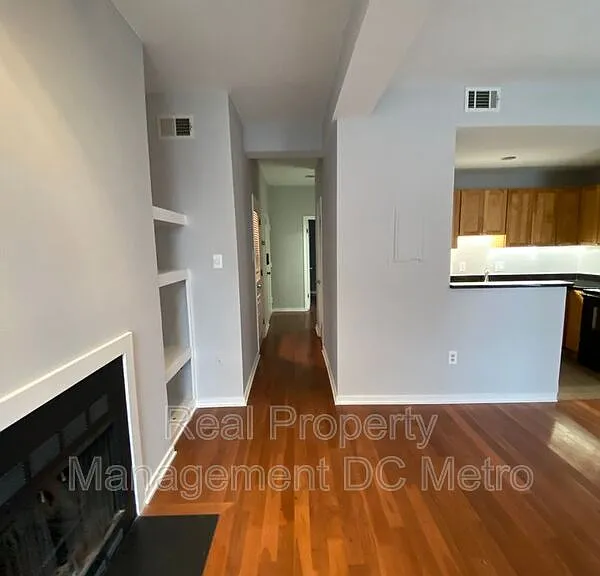 1931 17th St NW #305 — Photo 7