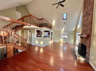 26 Bruce St, Grafton, MA 01519