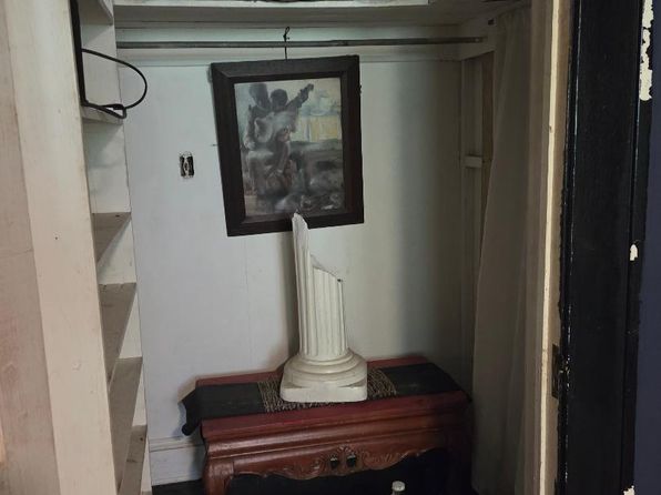 2424 Perkerson Rd SW