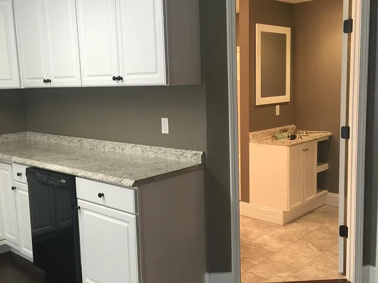 404 Georgia St #GROUND — Photo 3