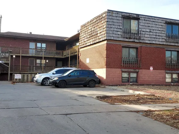 1635 E St, Lincoln, NE 68508