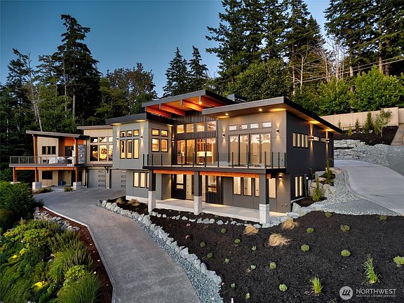 3rd image of 4209 Navigator Lane
