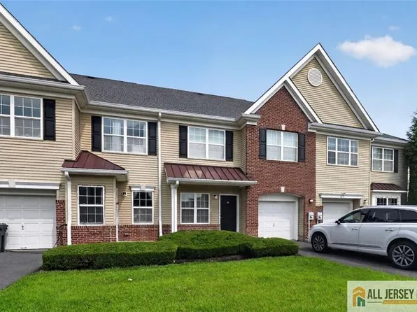 64 Andrews Way, Piscataway, NJ 08854