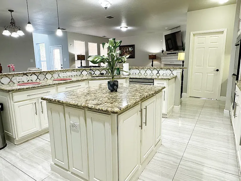 14587 Kelmscot Dr — Photo 23