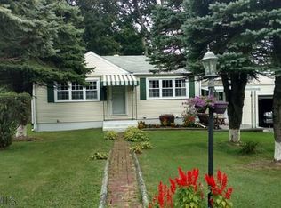 1015 Midland Ave, Cresson, PA 16630