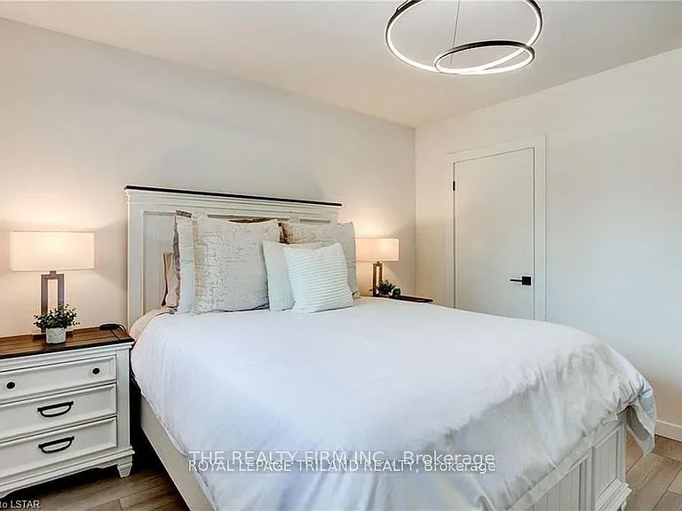 130 Appel St — Photo 23
