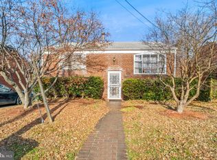 3028 P St SE, Washington, DC 20020