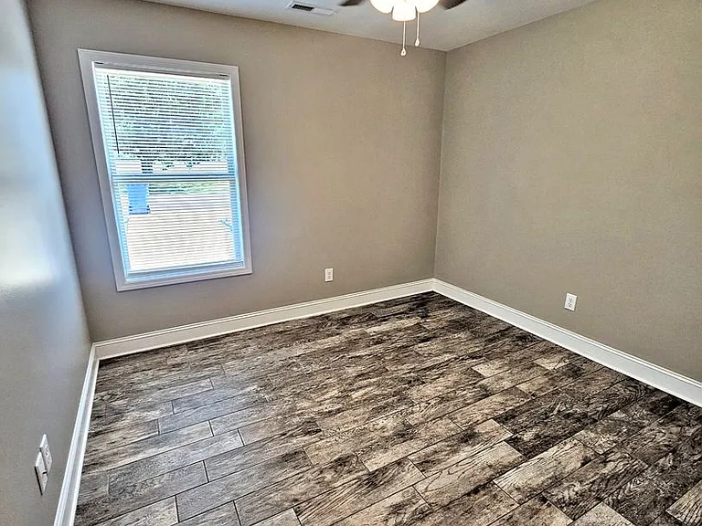 717 Iron Wood Dr SW — Photo 24