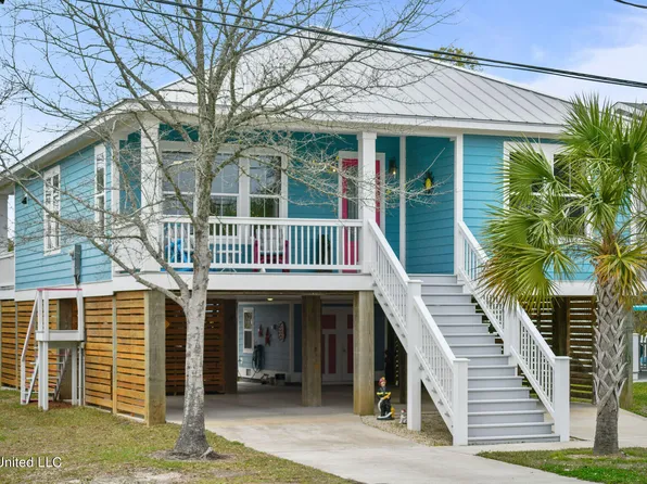 120 Shelter Rock Dr, Long Beach, MS 39560