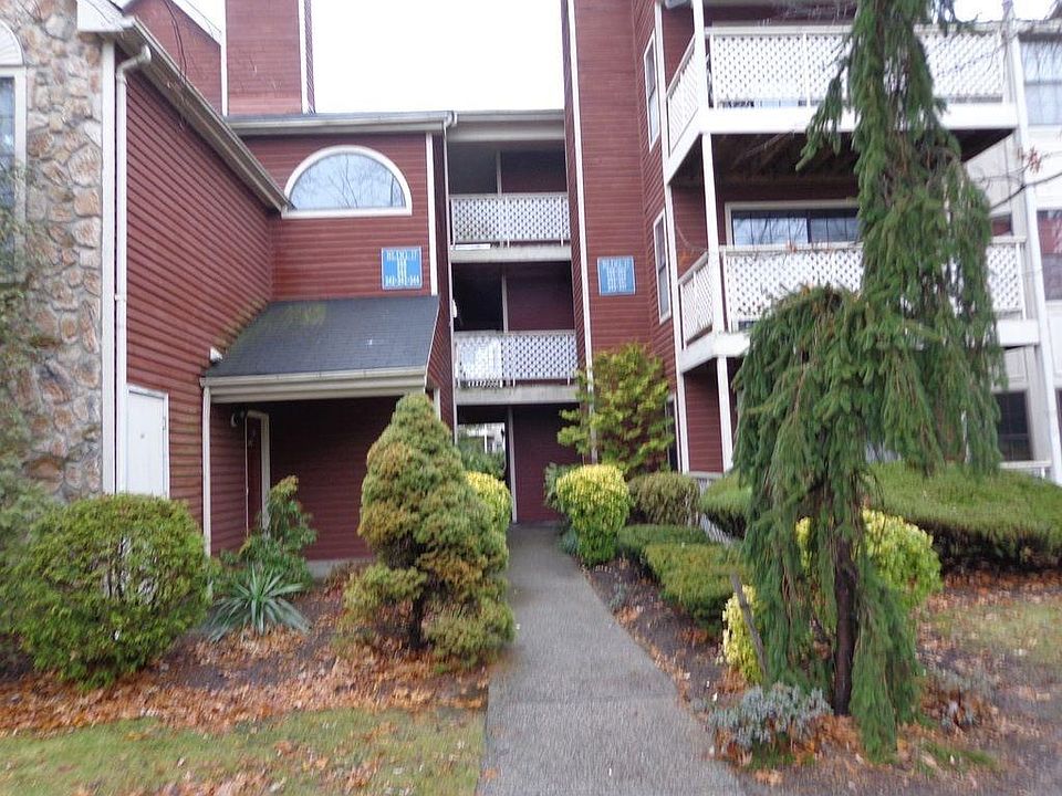 353 Crosspointe Dr, East Brunswick, NJ 08816 Zillow