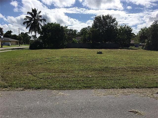 2nd image of 1700 46th Ter SW