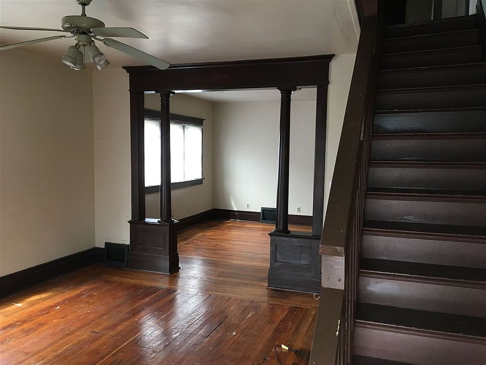 2nd image of 320/322 State St