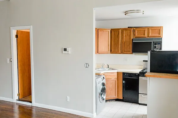 Rented by Pomegranate Property Management LLC | media 26